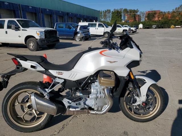  Salvage Moto Guzzi V100 Mande