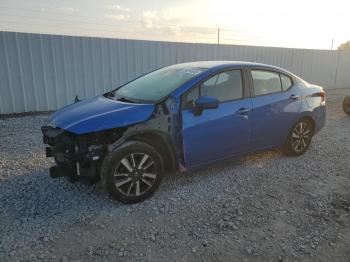  Salvage Nissan Versa