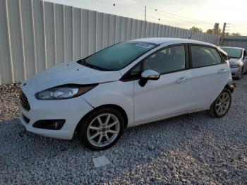  Salvage Ford Fiesta