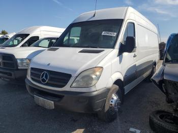  Salvage Mercedes-Benz Sprinter