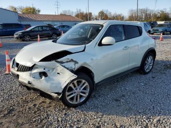  Salvage Nissan JUKE