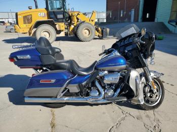  Salvage Harley-Davidson Fl