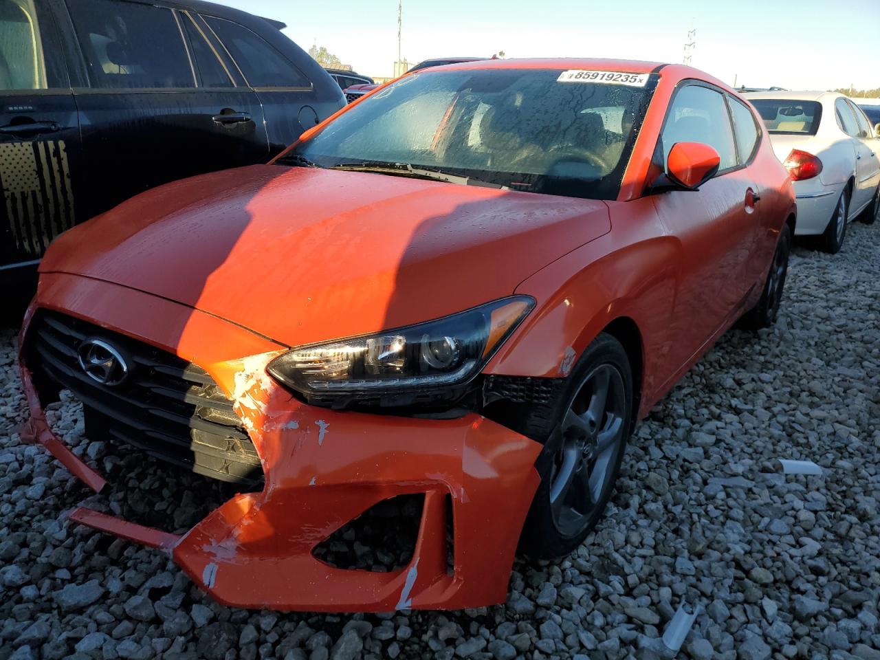 Hyundai VELOSTER Base Image 1