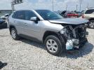 Toyota RAV4 Le Image 10