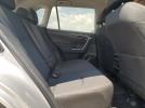 Toyota RAV4 Le Image 6