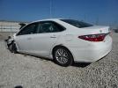 Toyota Camry Le Image 6