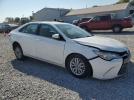 Toyota Camry Le Image 2