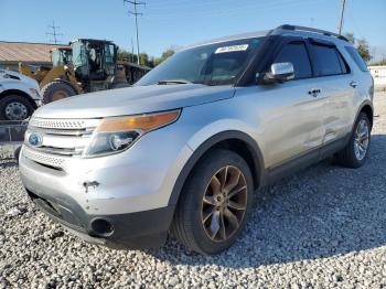  Salvage Ford Explorer