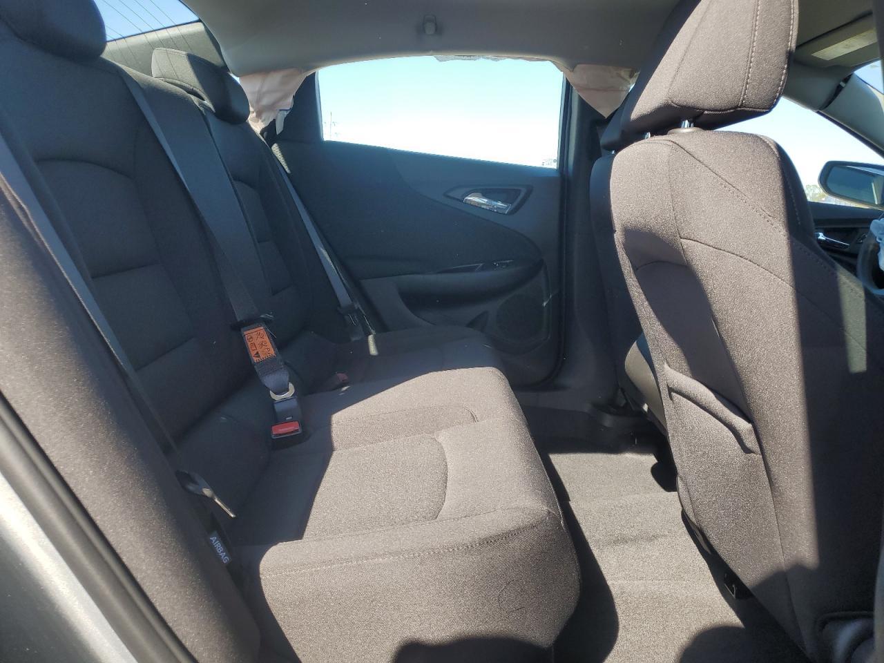 Chevrolet Malibu Ls Image 11