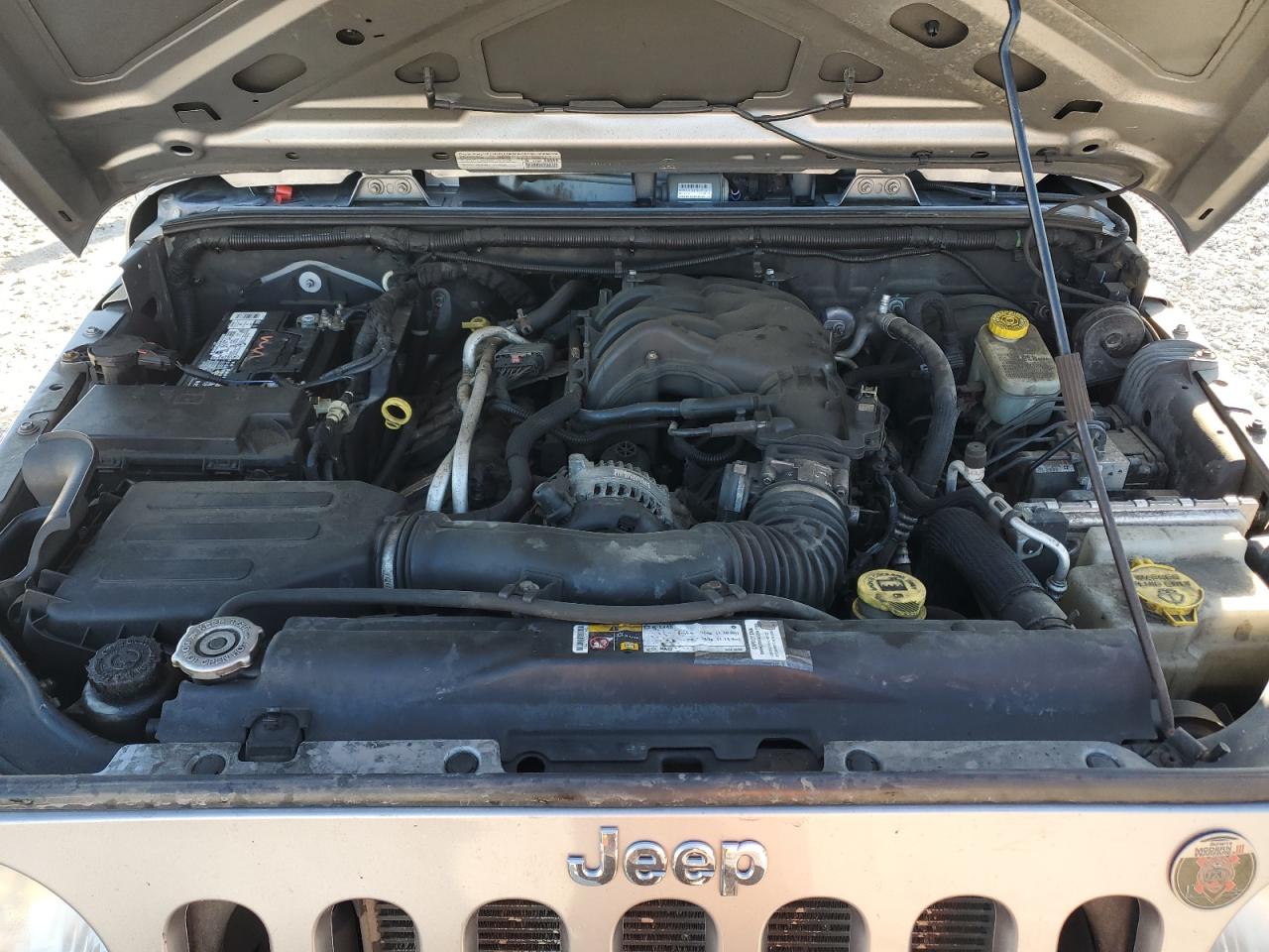 Jeep Wrangler Sport Image 8