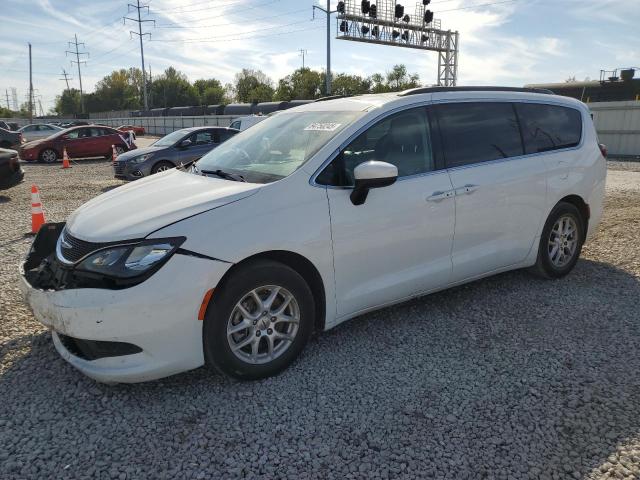  Salvage Chrysler Minivan