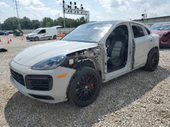  Salvage Porsche Cayenne