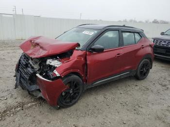  Salvage Nissan Kicks