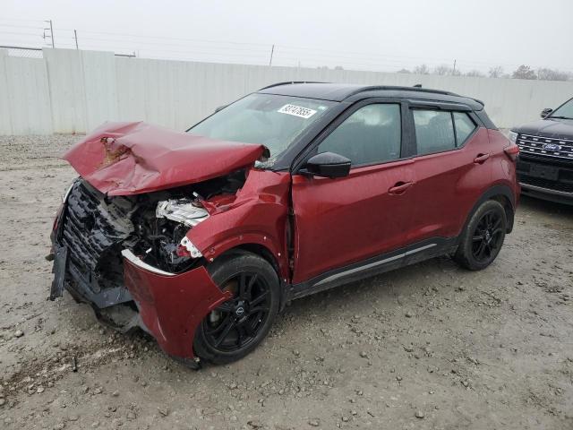  Salvage Nissan Kicks