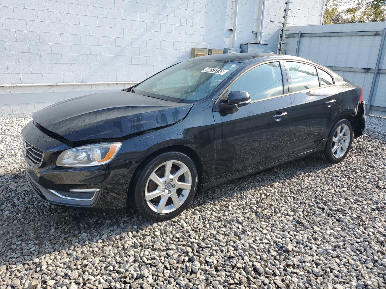 Volvo S60 Image 1