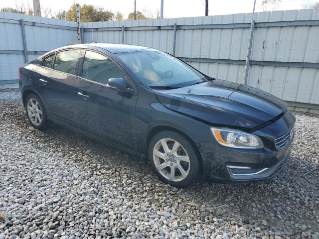 Volvo S60 Image 12