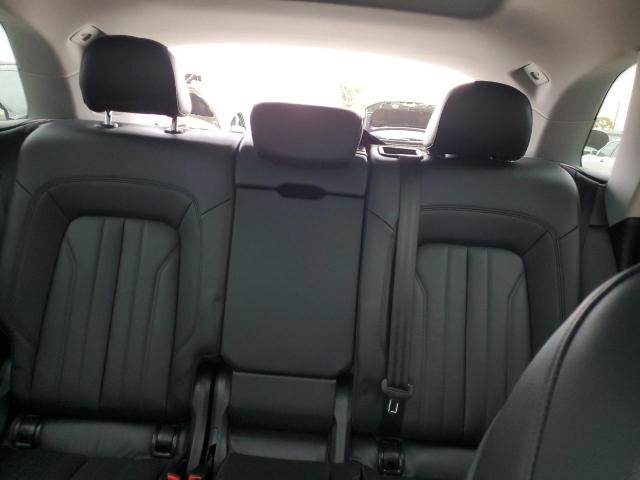 Audi Q5 Premium Plus Image 14