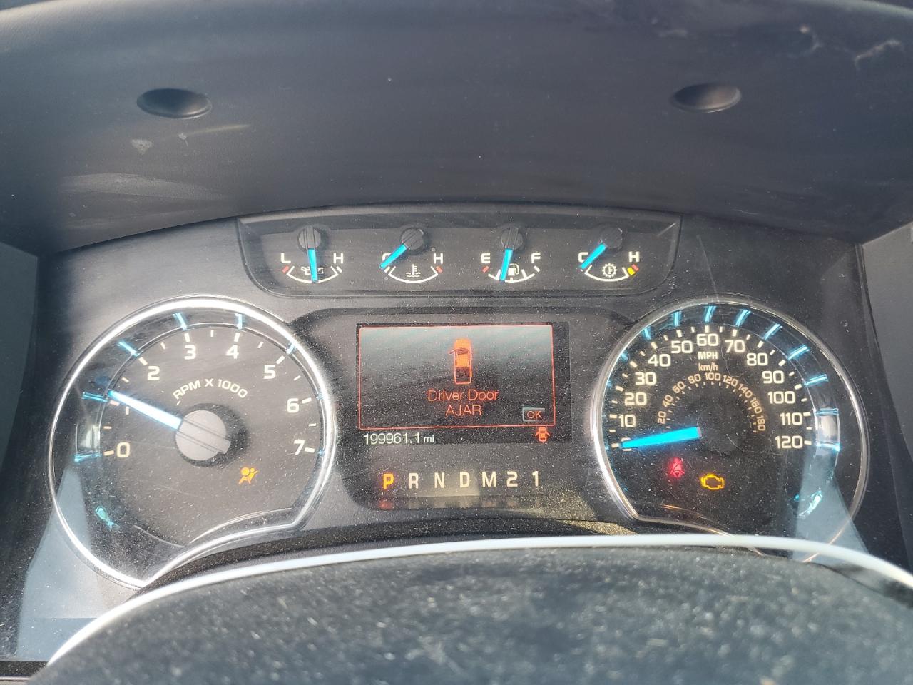 Ford F-150 Supercrew Image 10