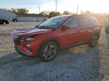  Salvage Hyundai TUCSON