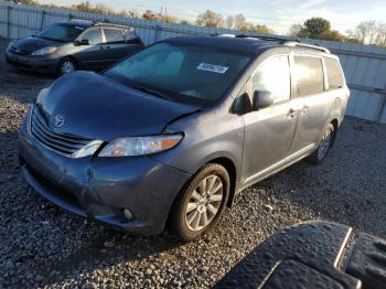  Salvage Toyota Sienna