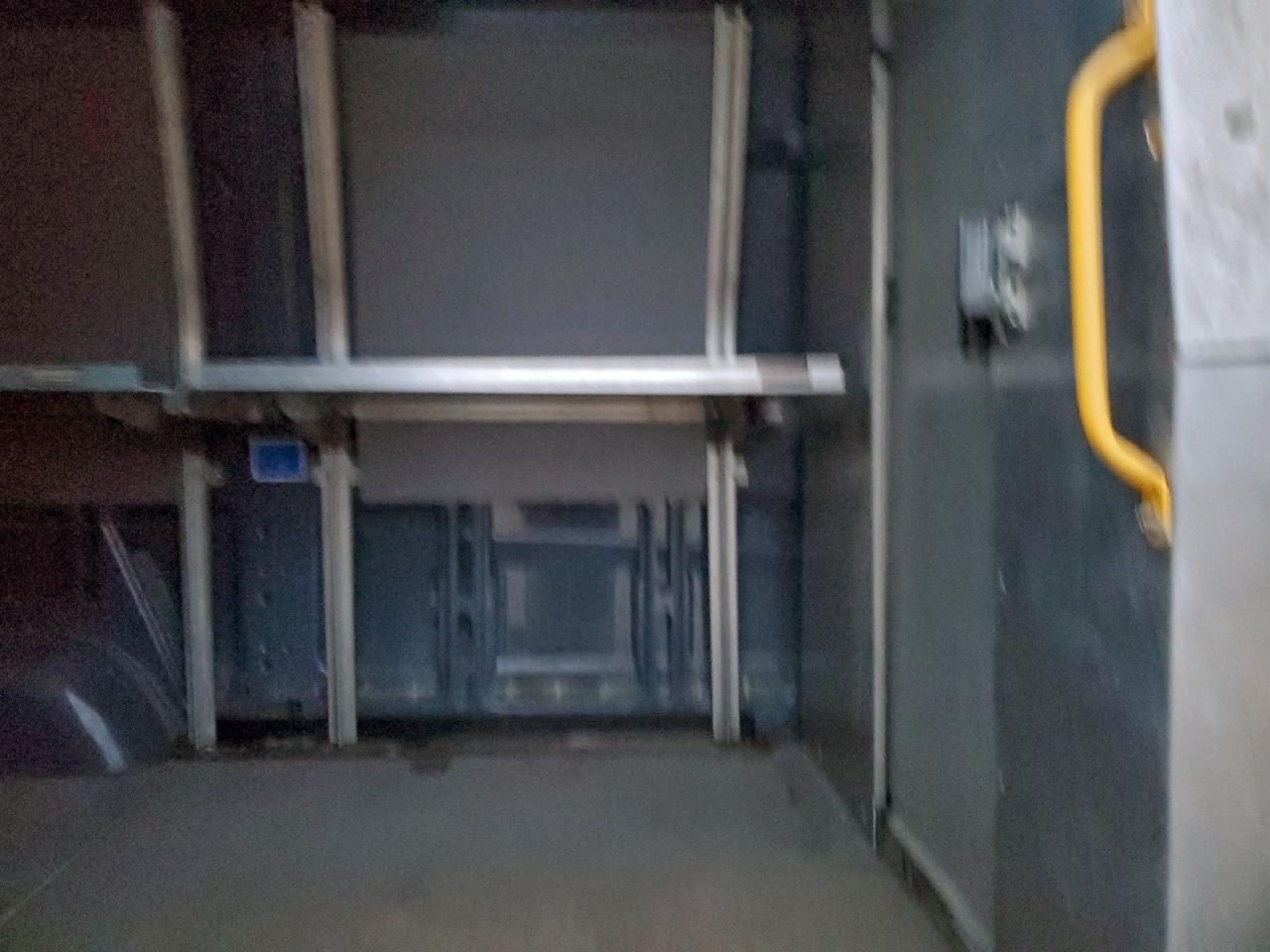 Mercedes-Benz Sprinter 2500 Image 13