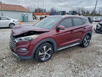  Salvage Hyundai TUCSON