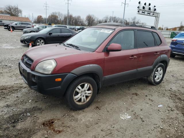 Salvage Hyundai TUCSON