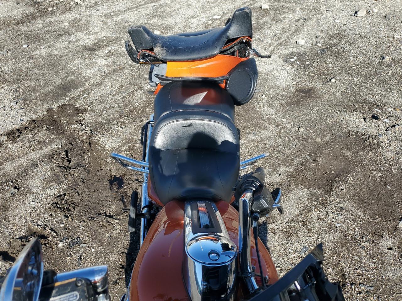 Harley-Davidson Fl Image 8