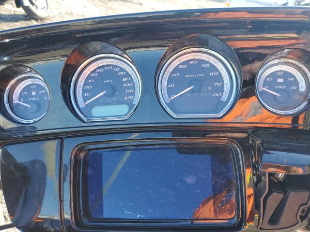 Harley-Davidson Fl Image 3