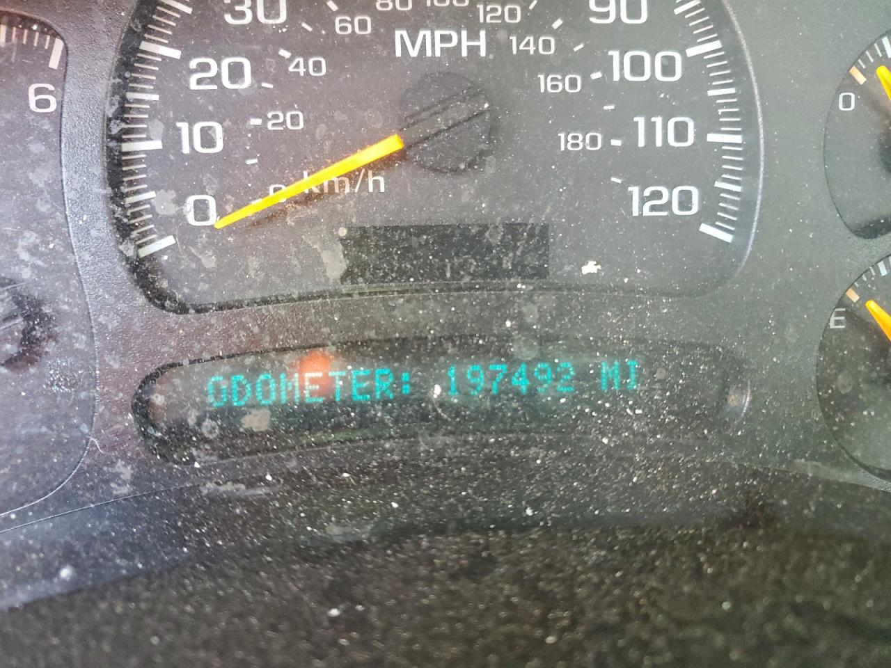 Chevrolet Silverado C1500 Image 8