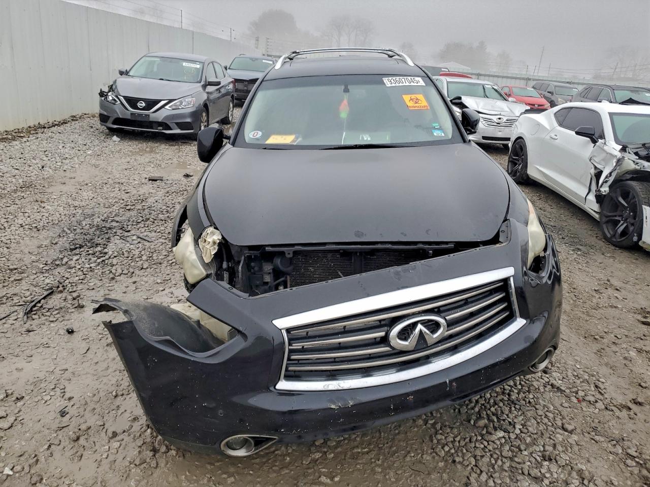 INFINITI Fx Image 3