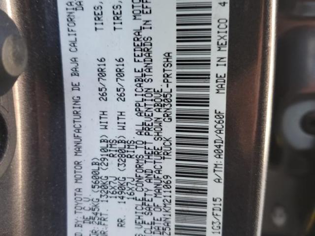 Toyota Tacoma Double Cab Image 6