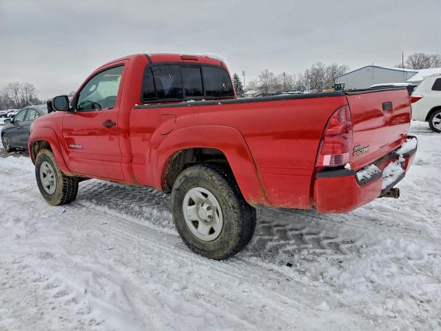 Toyota Tacoma Image 3