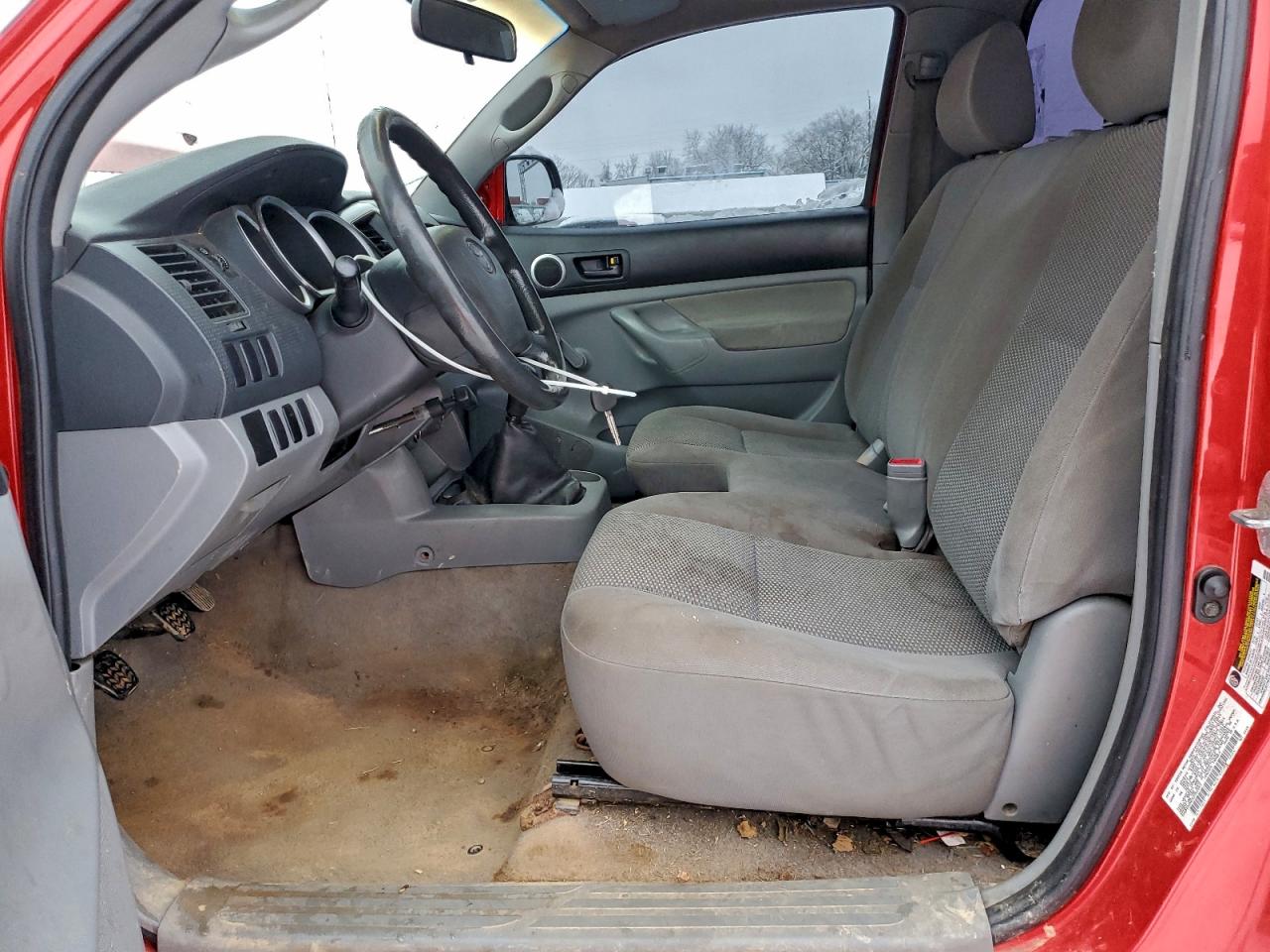 Toyota Tacoma Image 10