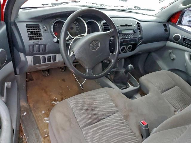 Toyota Tacoma Image 6