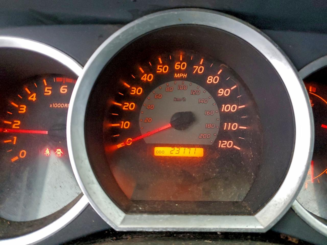 Toyota Tacoma Image 11