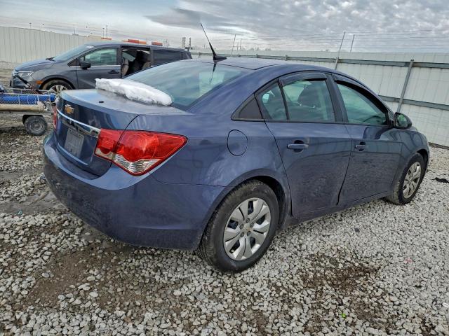 Chevrolet Cruze Ls Image 2