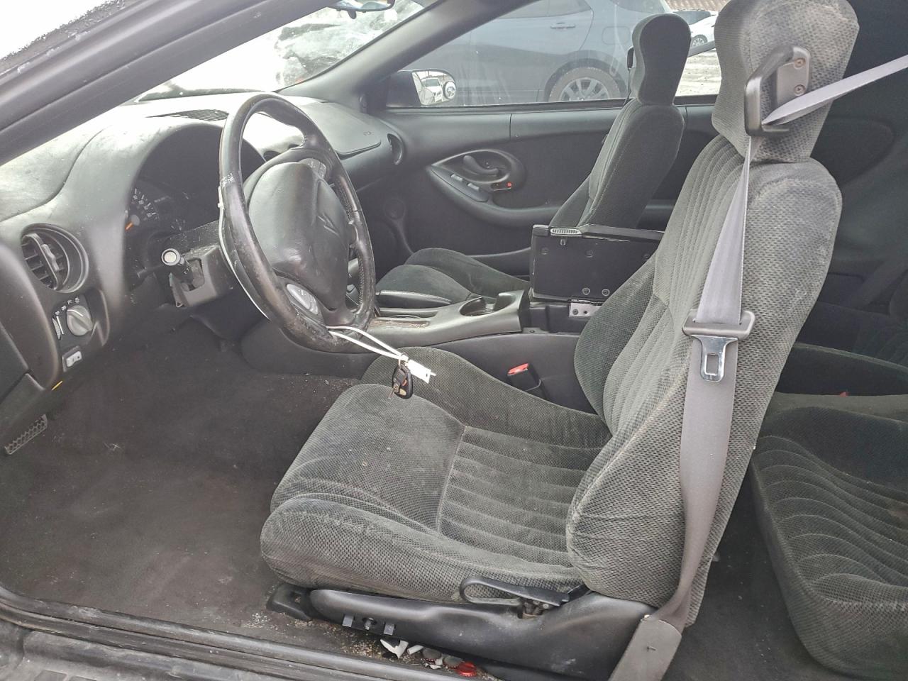 Pontiac Firebird Image 9