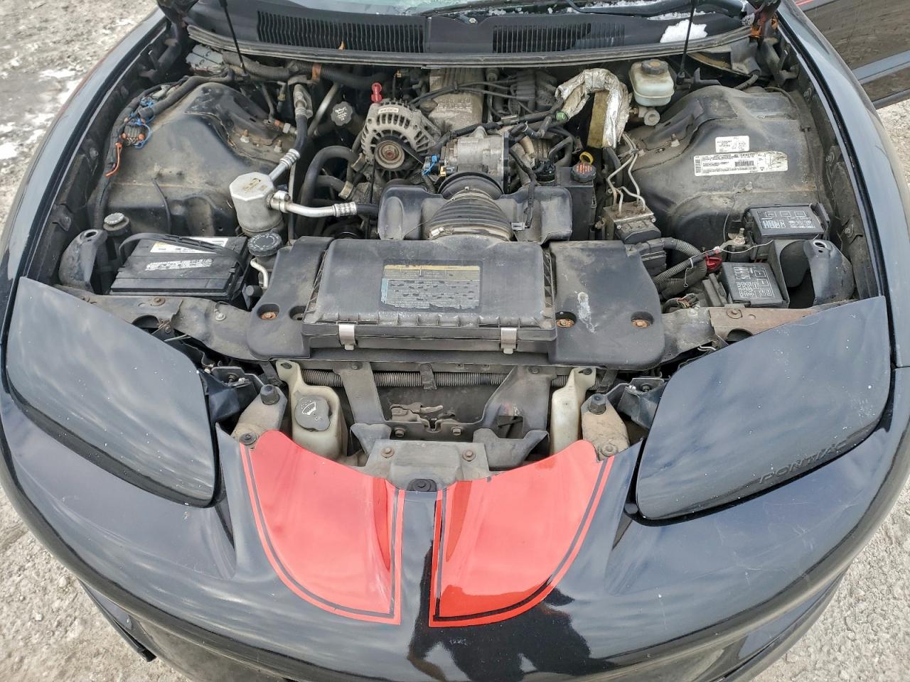 Pontiac Firebird Image 12