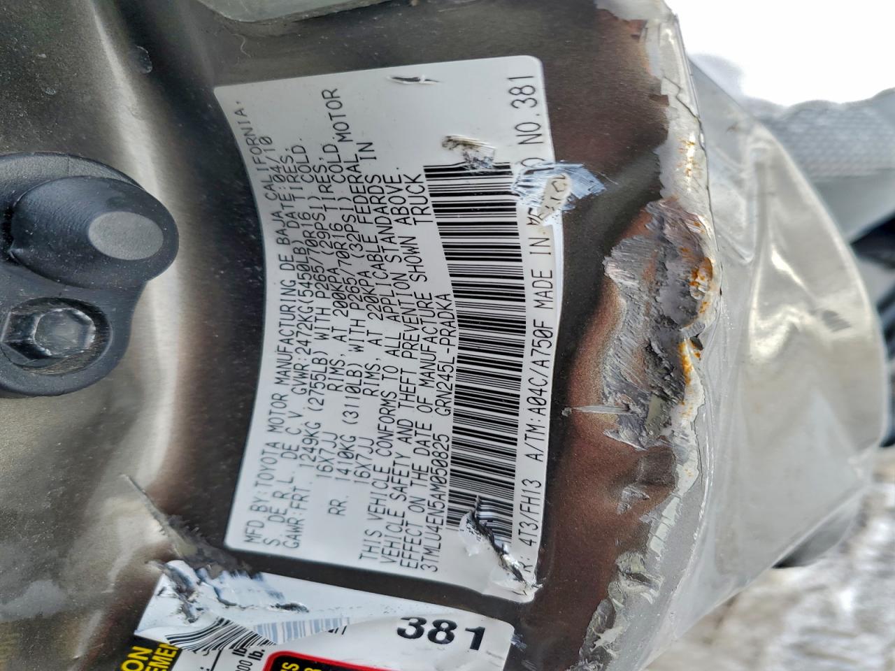 Toyota Tacoma Double Cab Image 10