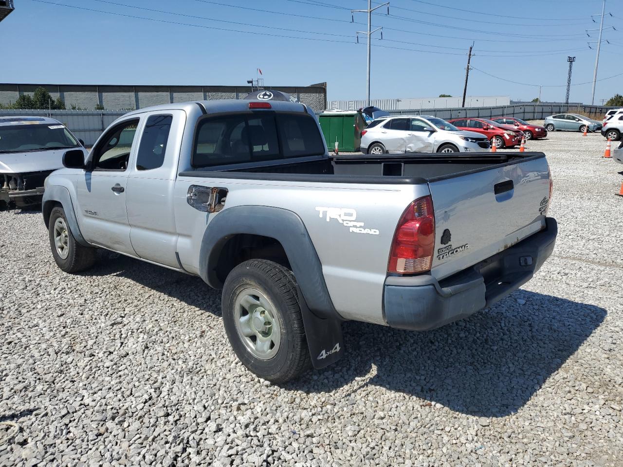 Toyota Tacoma Access Cab Image 2