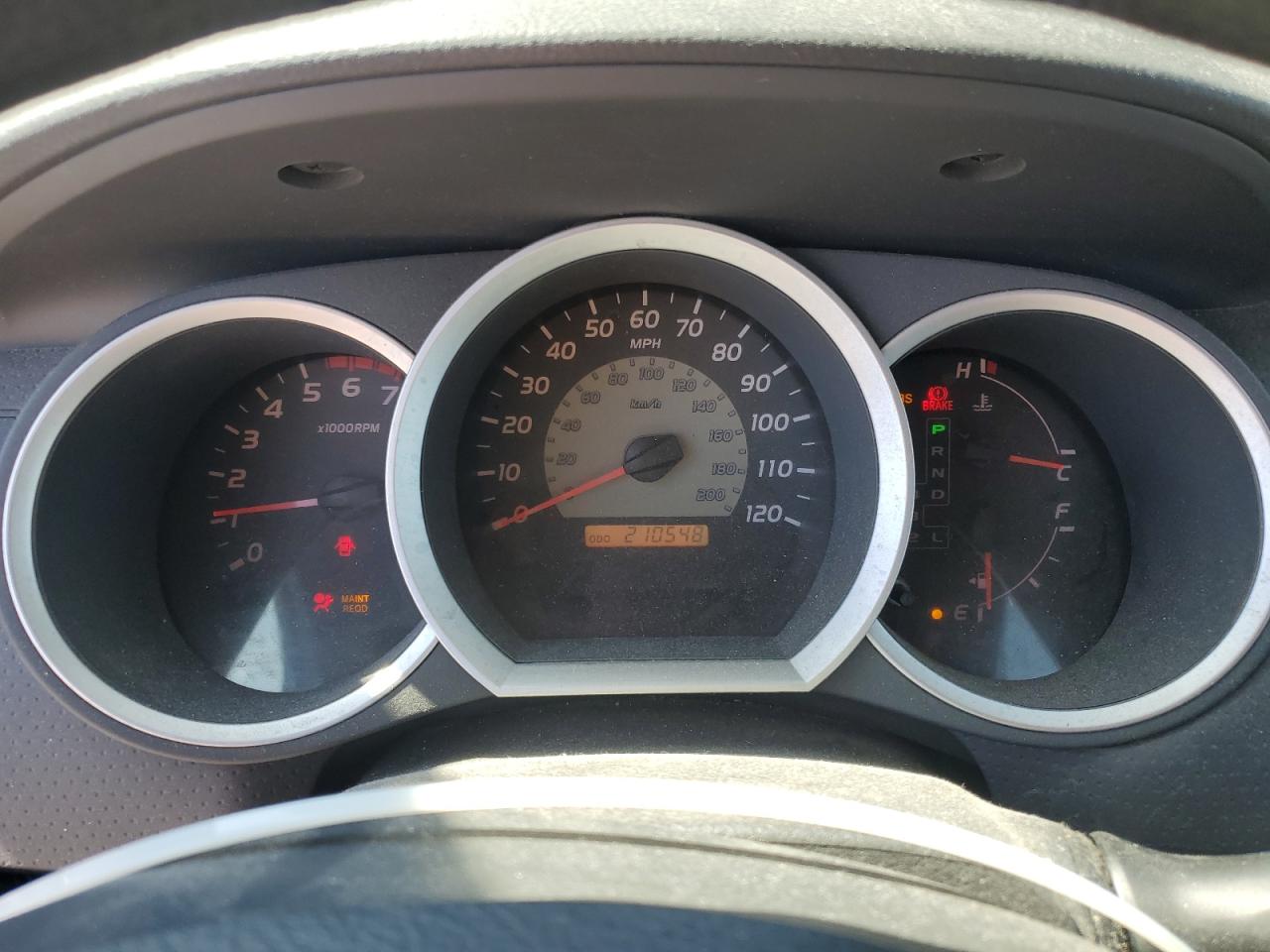 Toyota Tacoma Access Cab Image 7