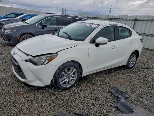  Salvage Toyota Scion
