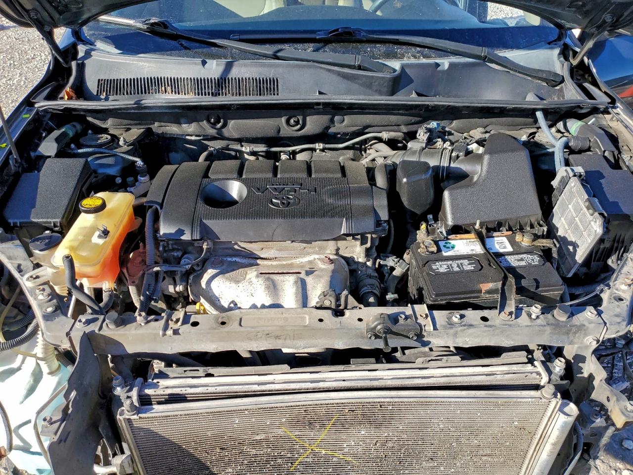 Toyota RAV4 Limited Image 5