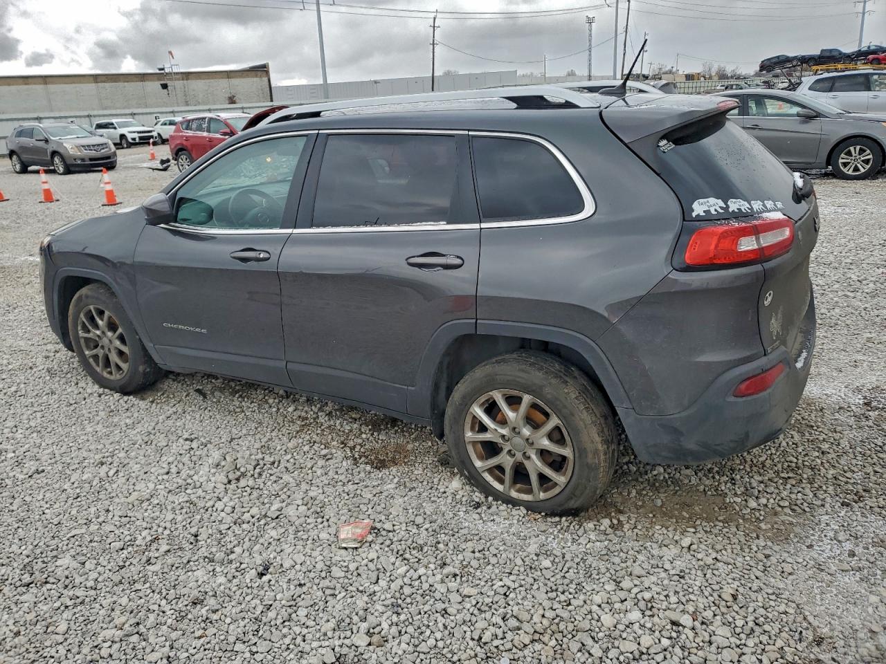 Jeep Grand Cherokee Latitude Image 6