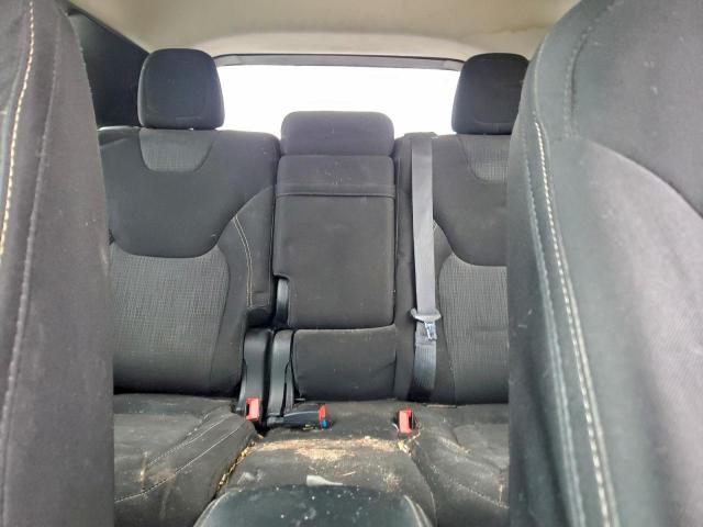 Jeep Grand Cherokee Latitude Image 3