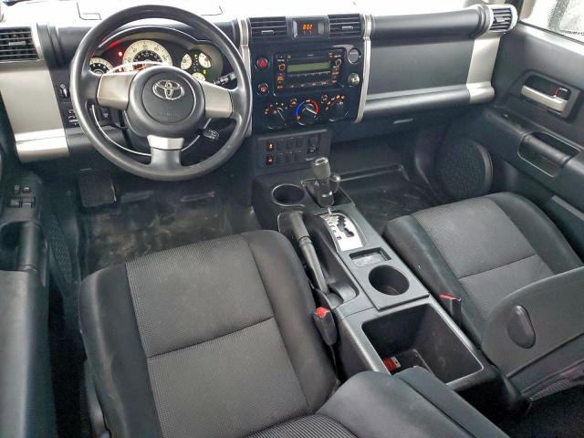 Toyota FJ Cruiser Image 3