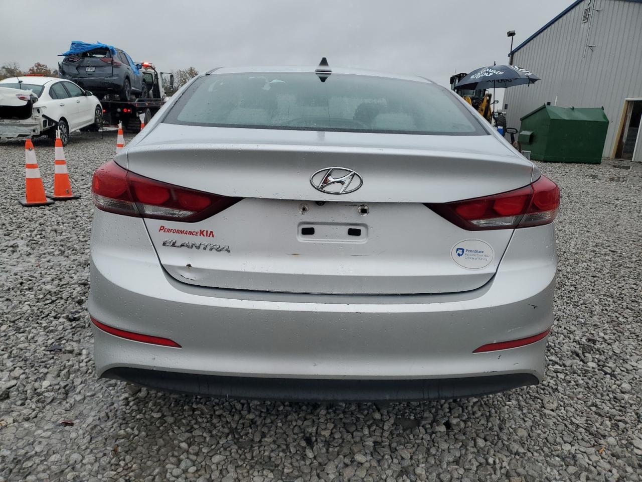 Hyundai ELANTRA Sel Image 10