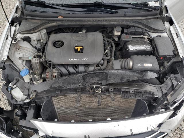 Hyundai ELANTRA Sel Image 9