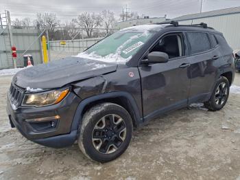  Salvage Jeep Compass